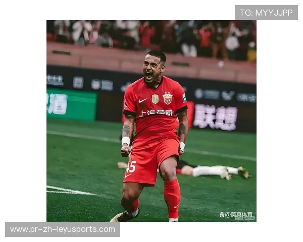 上海海港莱昂纳多前场高速渗透：速度与技术的组合拳